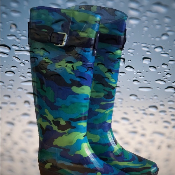 rossalyn ii rain boot